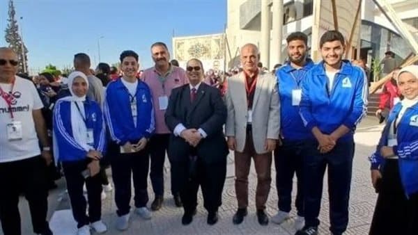 رئيس جامعة كفر الشيخ يهنئ الطلاب بأسبوع الشباب