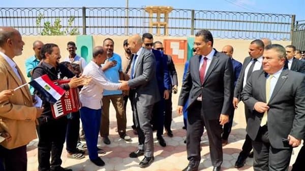 Ministry officials tour Halayeb schools