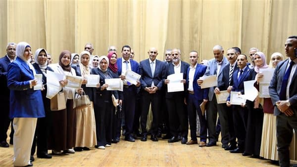 Abdellatif Recognizes School Principals