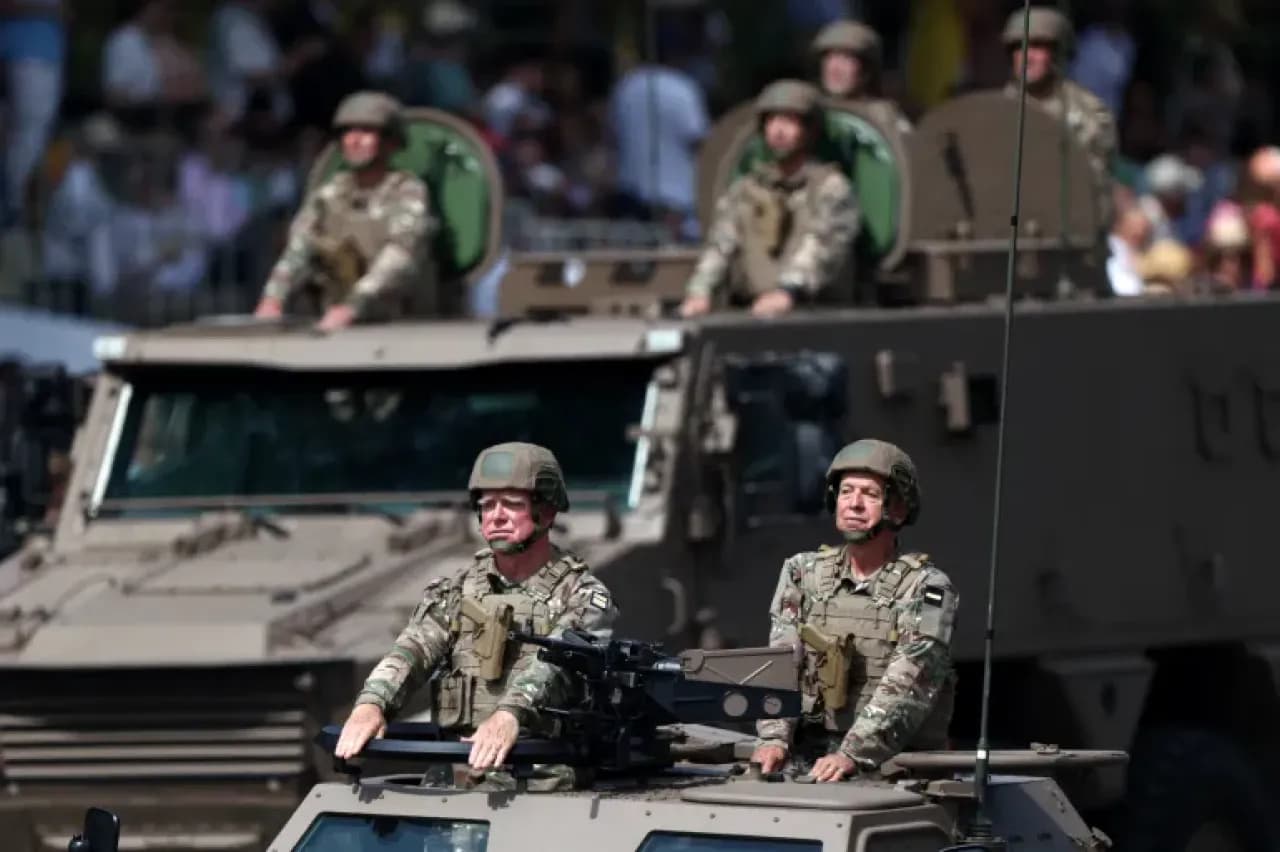 Macron Demonstrates France’s Strength with a "Ready-to-Fight" Army and Support for Ukraine