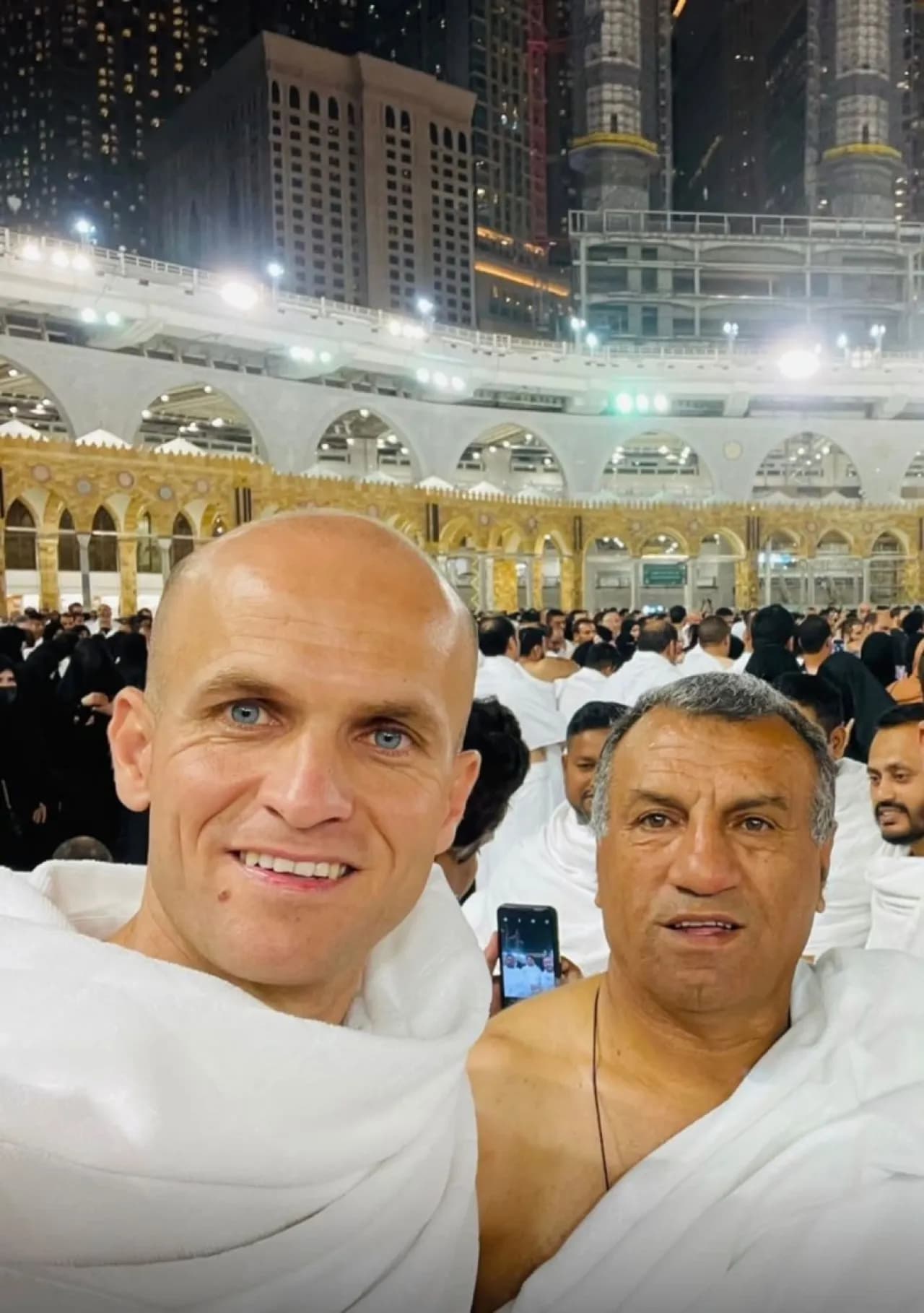 بعد ترشيحه لنهائي كأس العالم.. أدهم مخادمة يذكر الراحل عوني حسونة بكلمات مؤثرة
