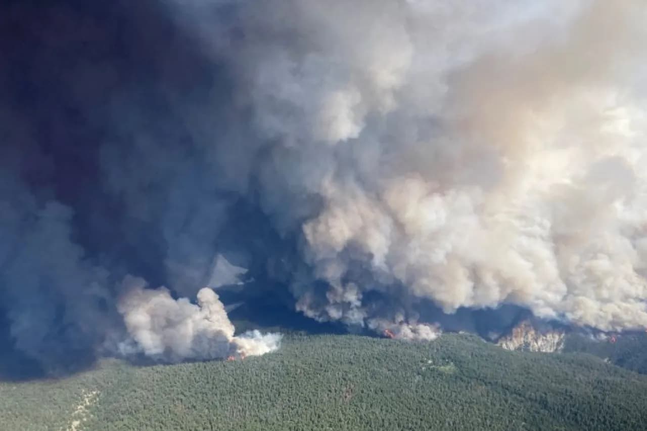 Canadian wildfires impact air quality and US ties
