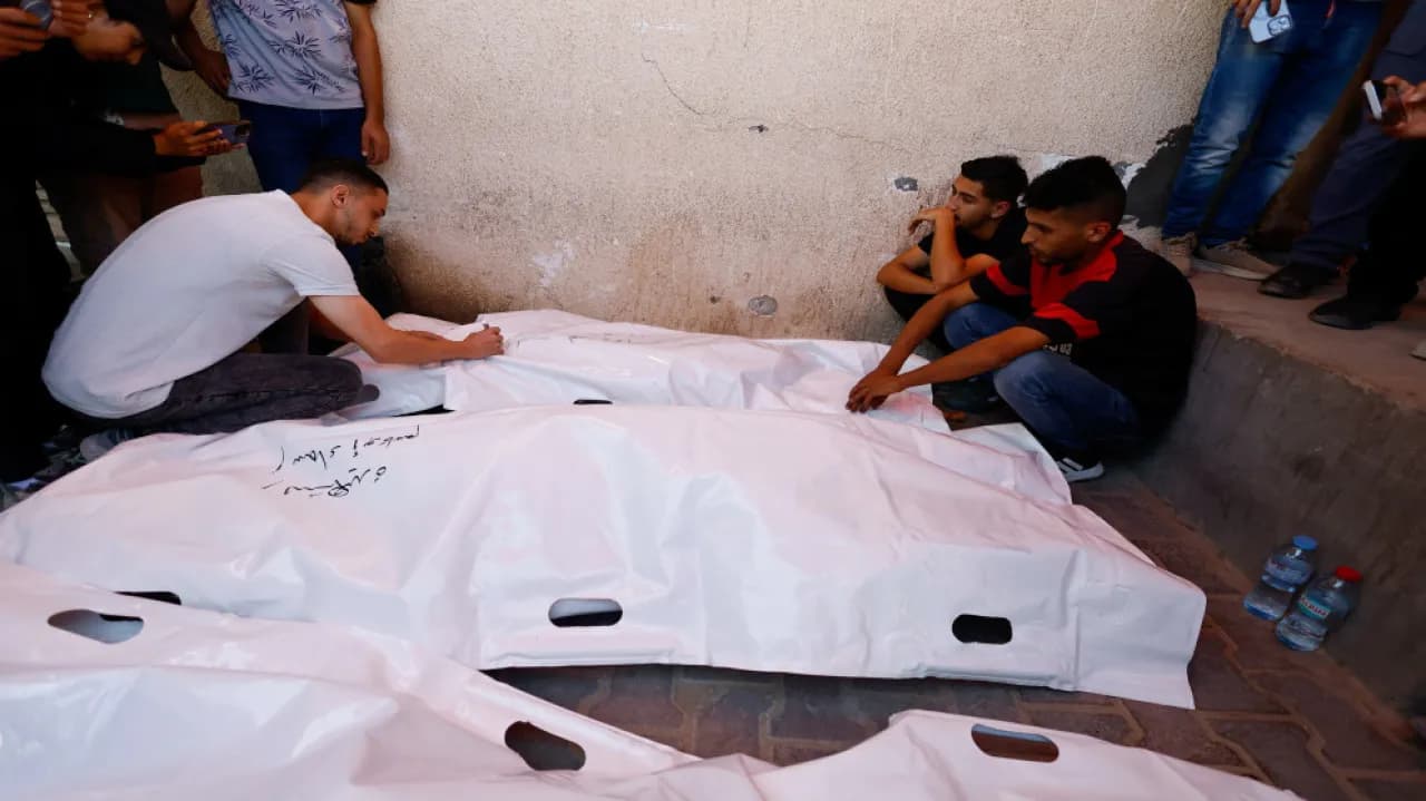 12 قتيلًا و12 مصابًا في غزة