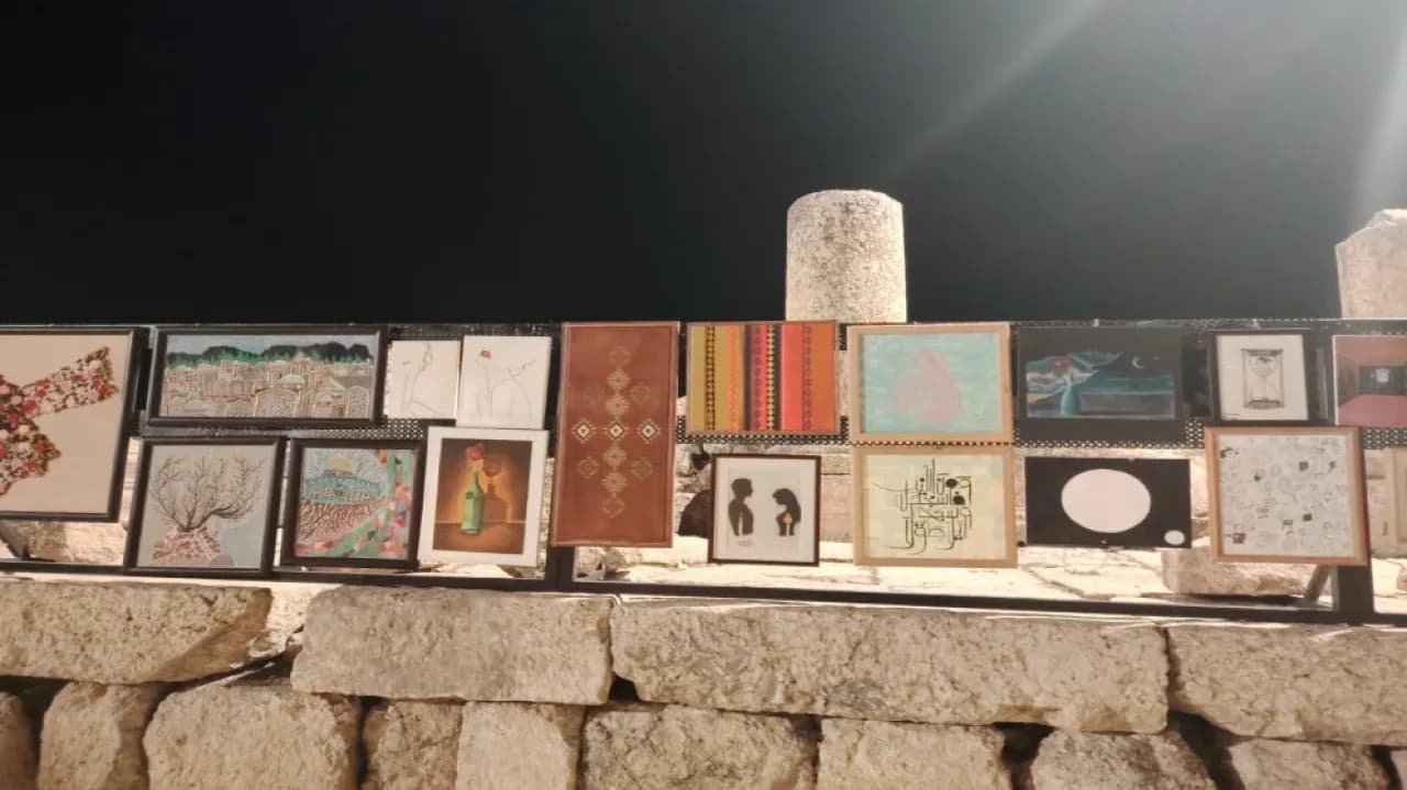 50 فنانا يعرضون نحو 100 لوحة بمهرجان جرش
