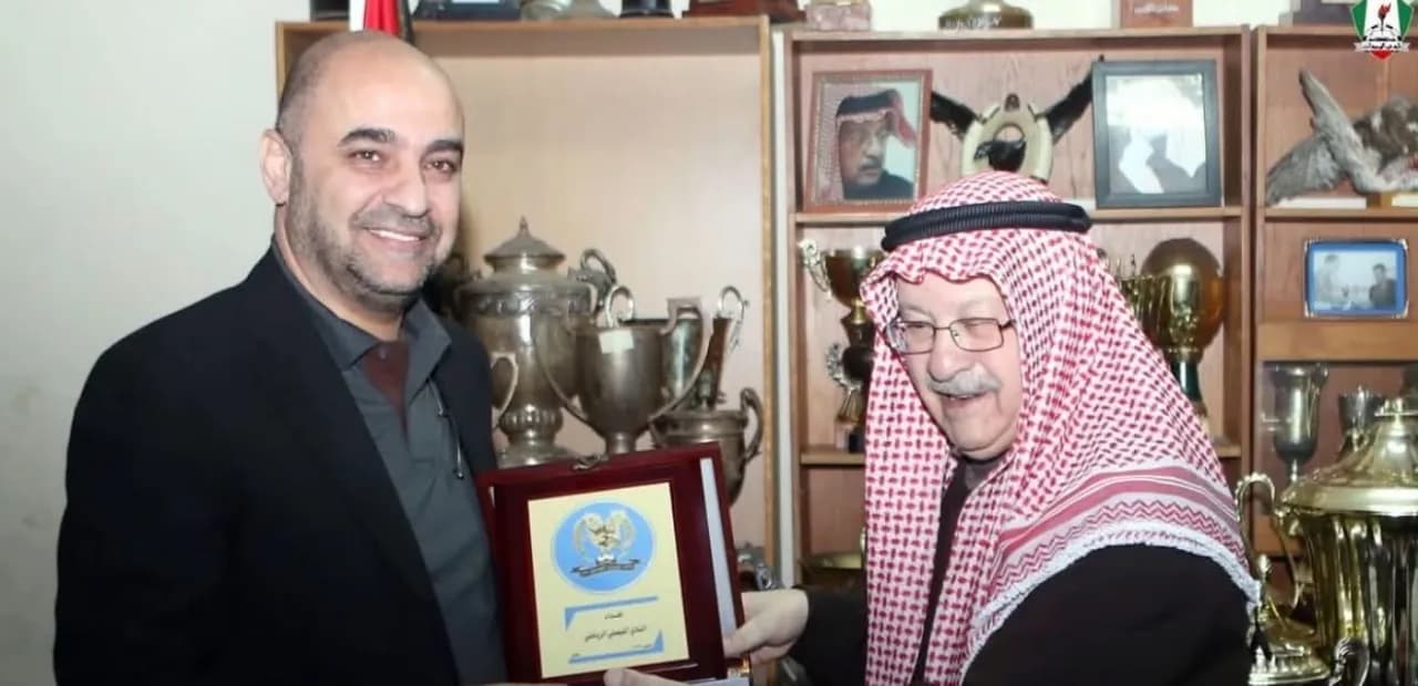 Tarek Khoury Sends Message to Abu Hamoud Al-Hunaity