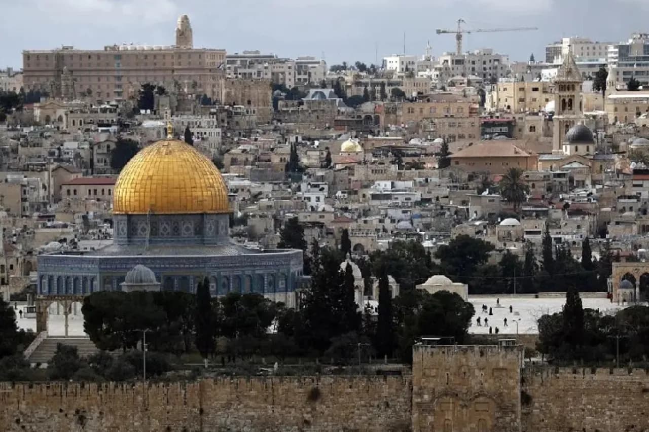 الصفدي: بدون الوصاية الهاشمية لسيطرت إسرائيل على القدس
