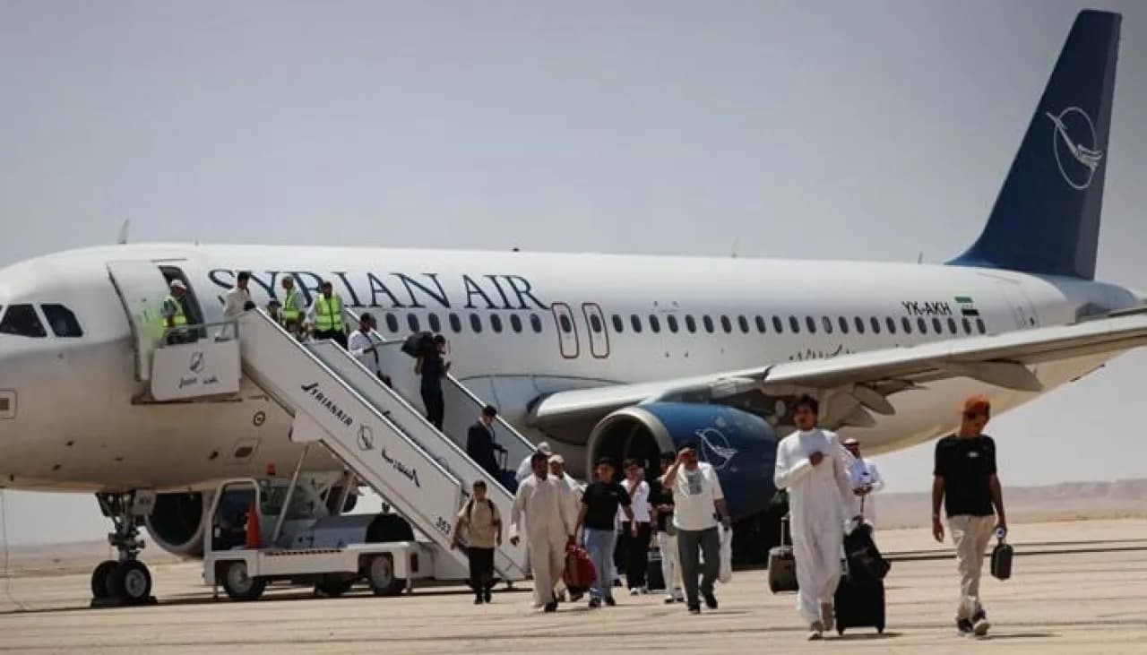 مطار دير الزور يعاود العمل بعد توقف 14 عاما