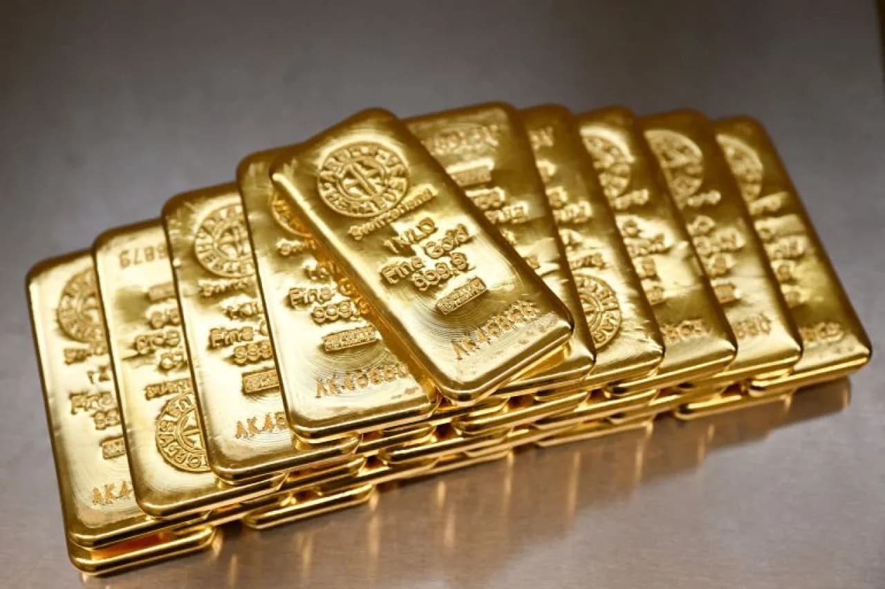 Gold reaches strongest weekly gains since January