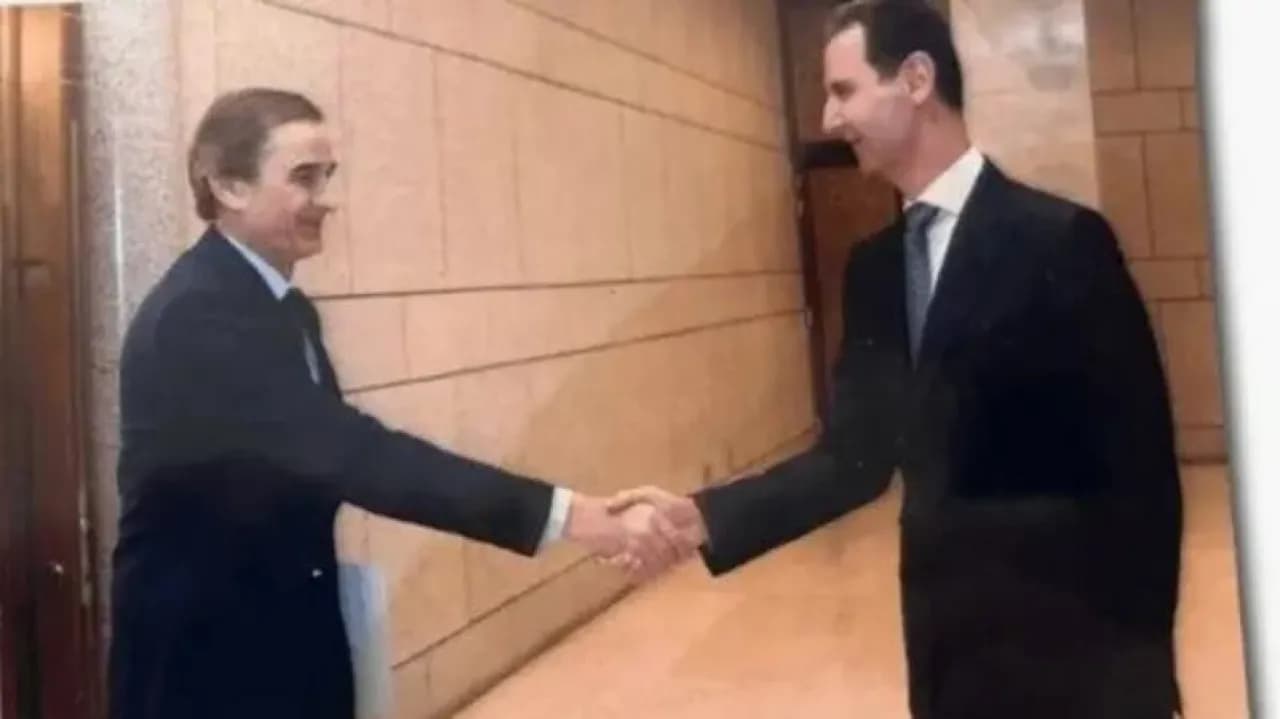 Phone book links Assad's spy chief to Homs massacre