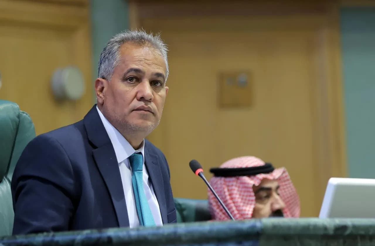 الهميسات يوجه سؤالاً للحكومة حول تعيينات إربد الكبرى