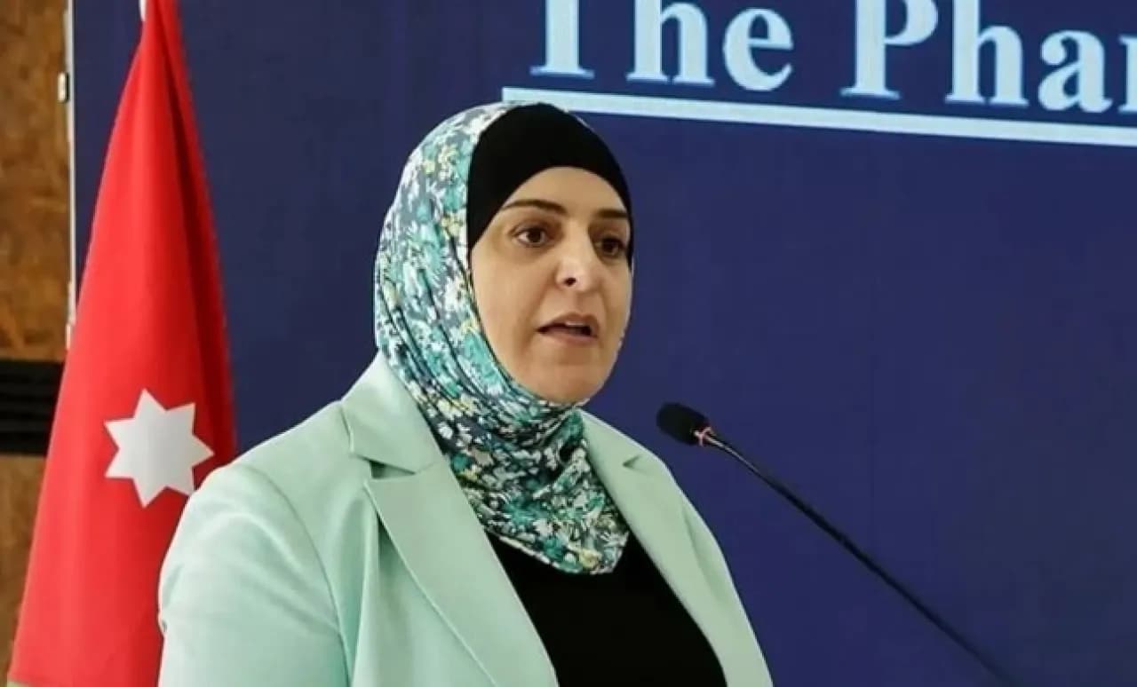 عبيدات أول امرأة لوزارة الغذاء