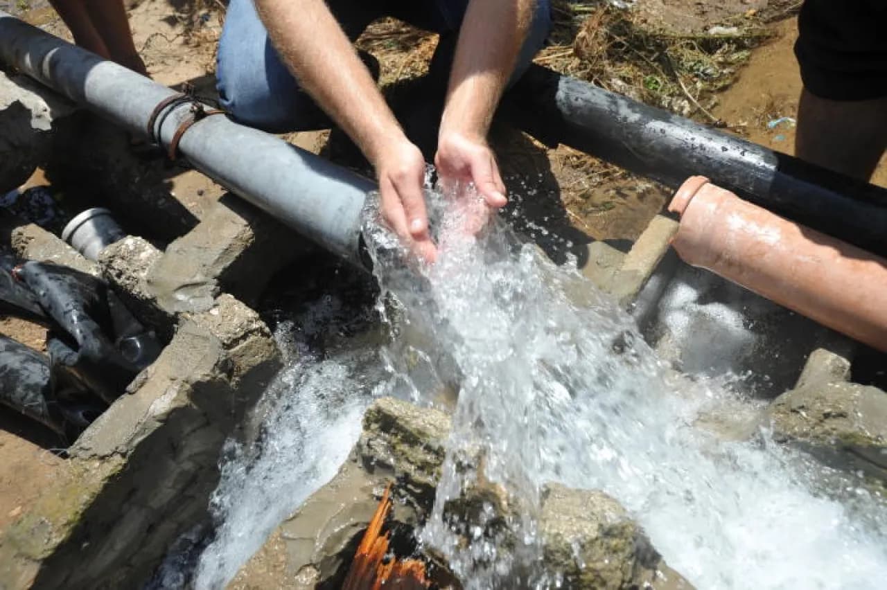Jordanian Fatwa Bans Water Attacks