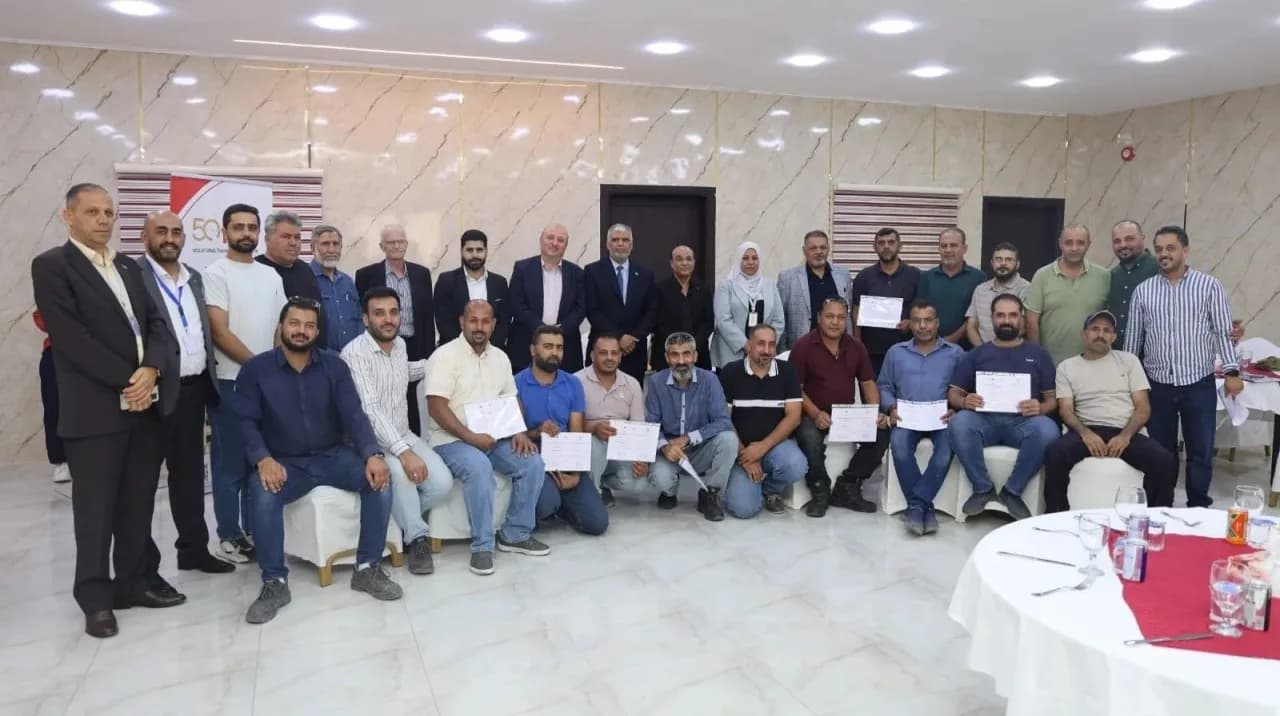 تخرج 18 مدربًا في اللحام المتقدم من صناعة عمّان