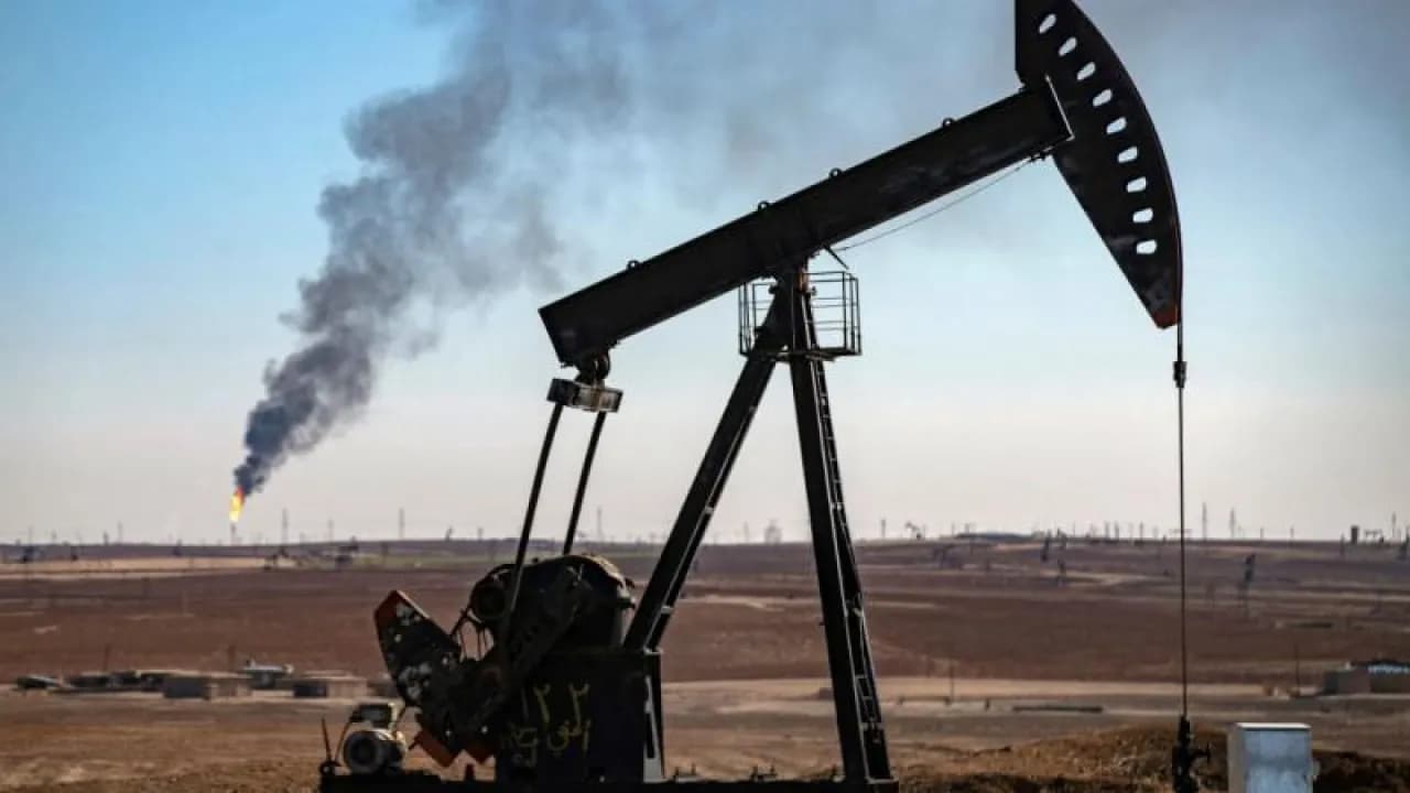 Oil Falls to $87.24 per barrel