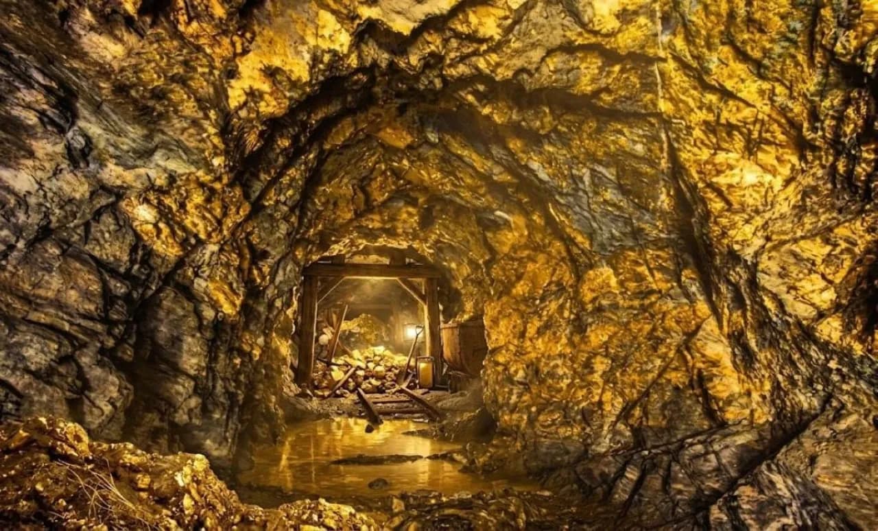 China's Hidden 83 Billion Gold Reserve