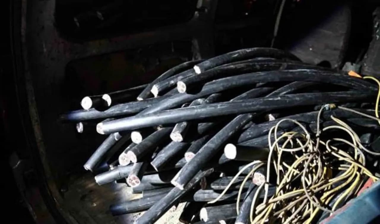 Amman suspects in cable thefts detained