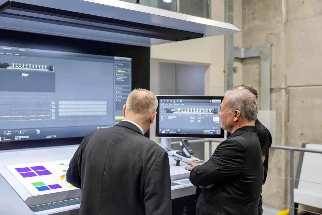 King marks 100th anniversary at Printing House