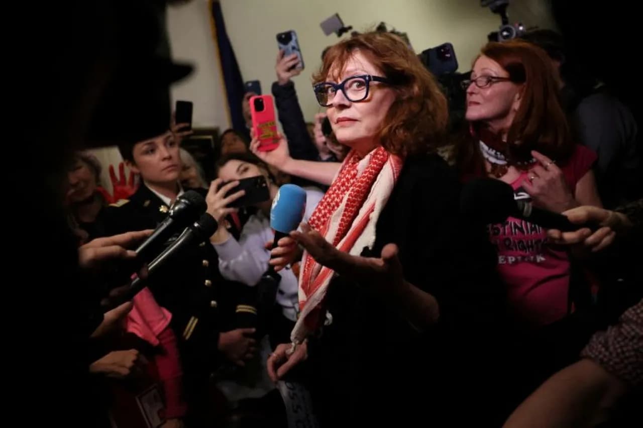 Suzi Sarandon faces repercussions for supporting Palestinians