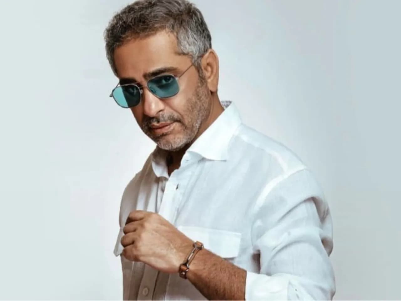 فضل شاكر يستأنف الغناء بعد 13 عاما