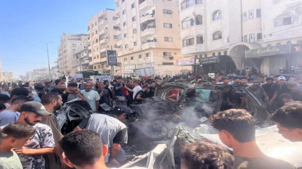 مقتل وجرح في قصف الاحتلال بحي تل الهوا