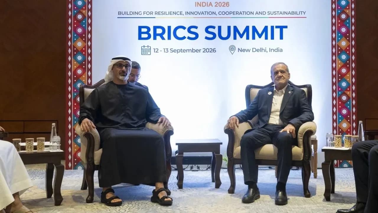 إيران وأبوظبي يتفقان على تطبيع العلاقات