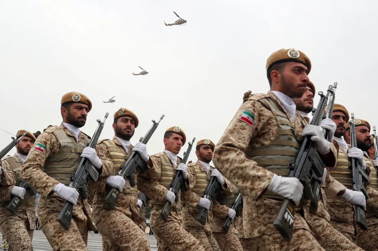 Iranian Army Promises Strong Response to US Attack