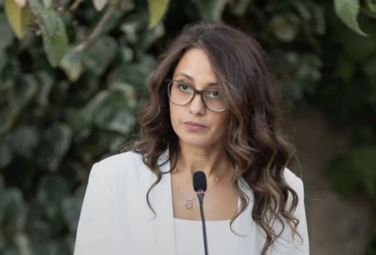 من هي فرح بدارنة