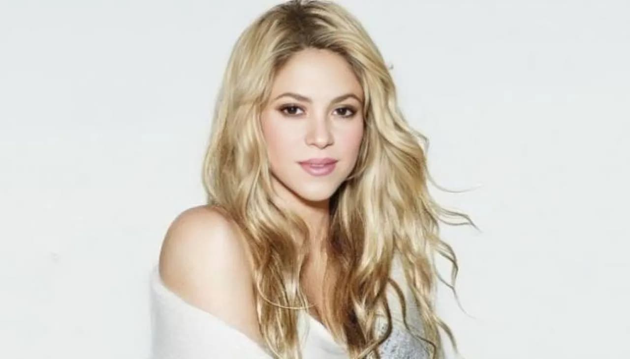Shakira Rejoins Egypt After 19 Years