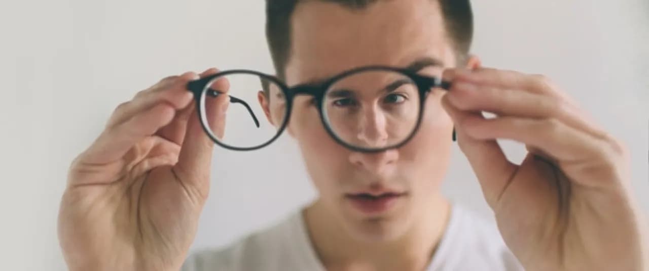 Egyptian doctor restores previously stolen vision