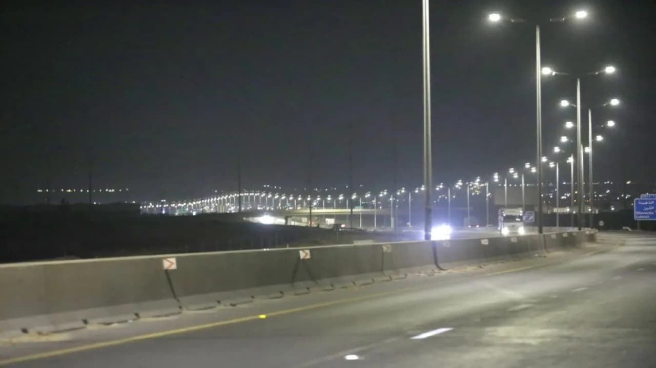 Meeya Road Lighting Reaches 75%