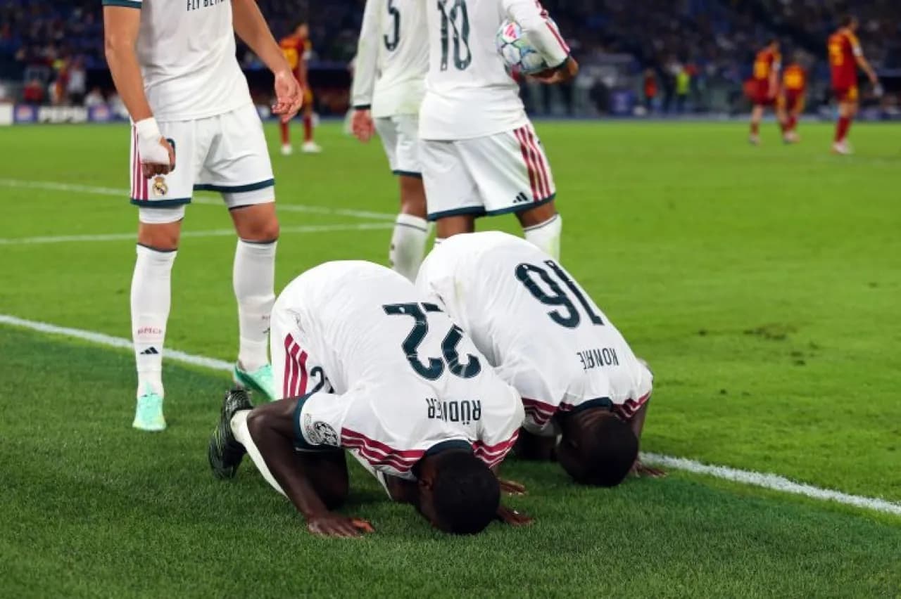 Rüdiger and Konaté's prostration after Real comeback