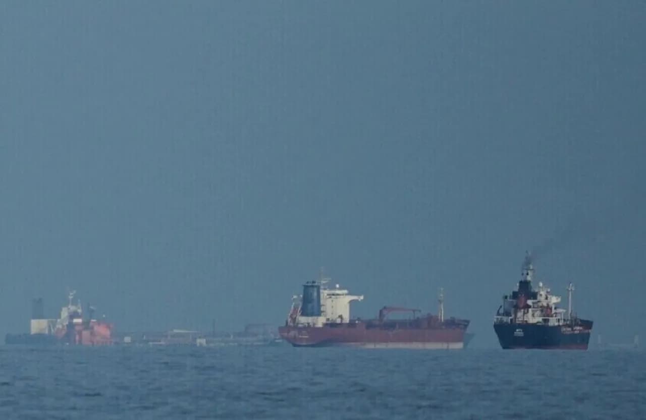 Iranian Navy Spots Burning Tanker in Gulf