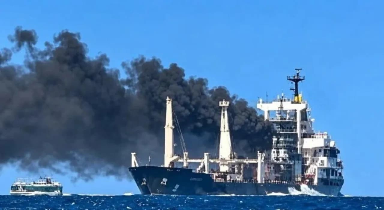 Syria Watches over 14 Sailors after Bulgaria Ship Sinks
