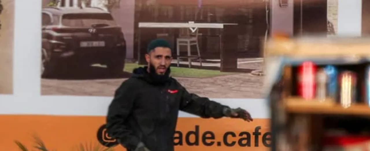هوية منفذي عملية الخليل