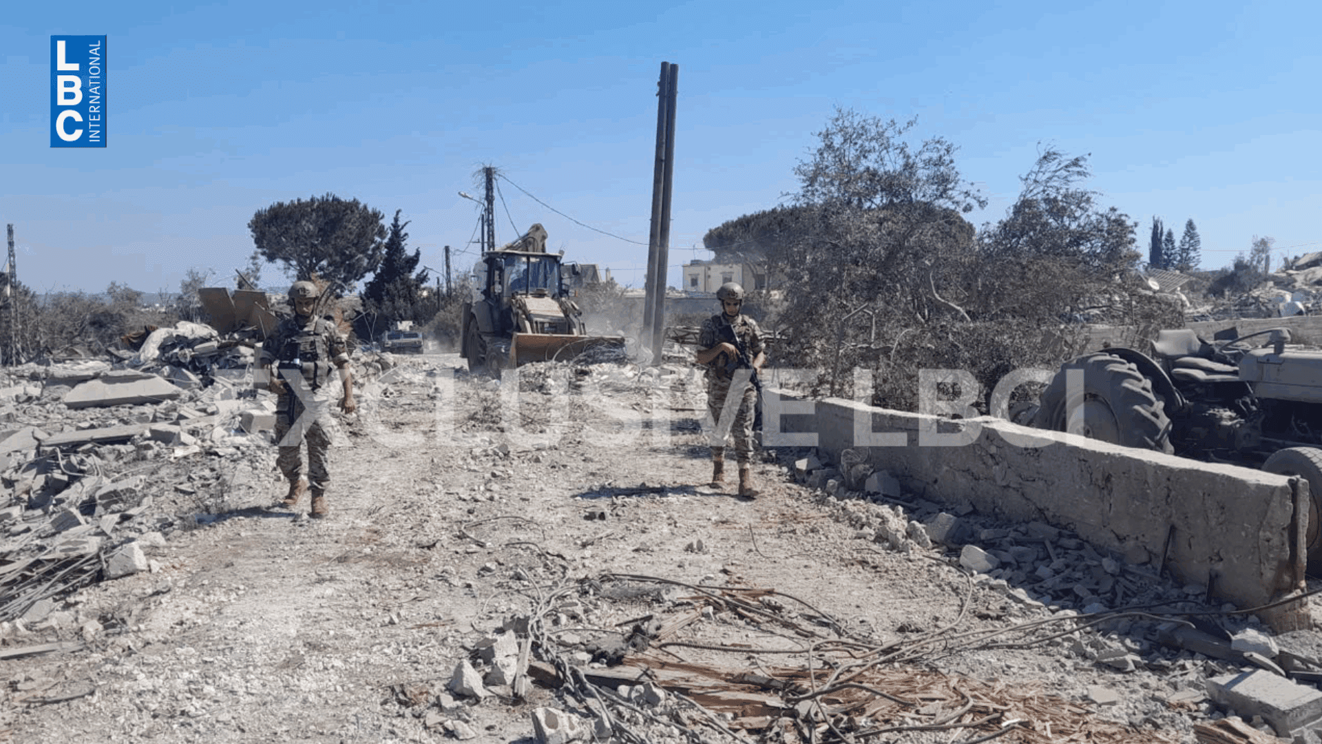 Lebanese Army in Zawtar Al Gharbiya