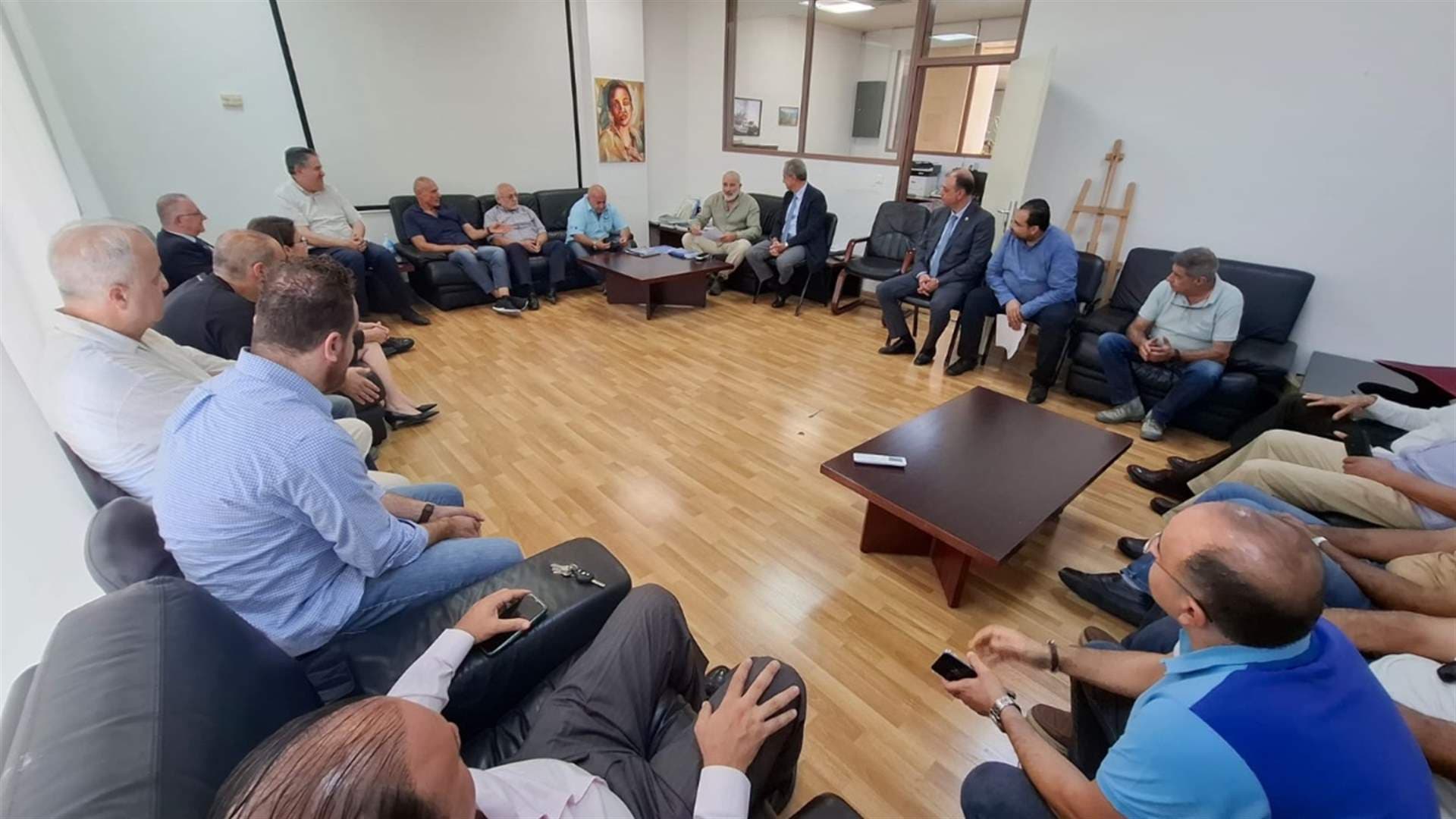 الصدي يطمئن عمال الكهرباء حول سياسة القطاع