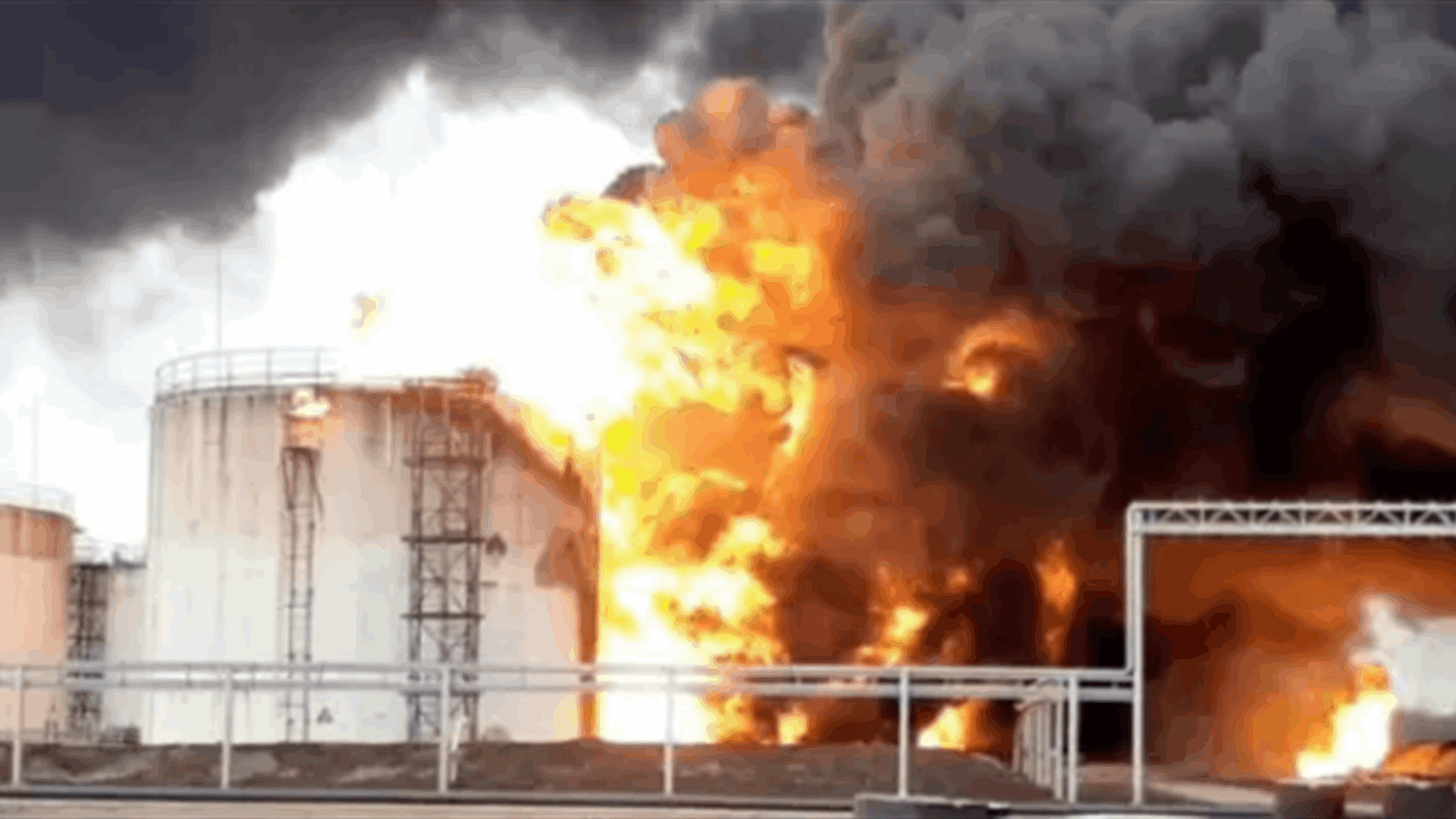 Russia reports new fuel shortage during Kyiv strikes