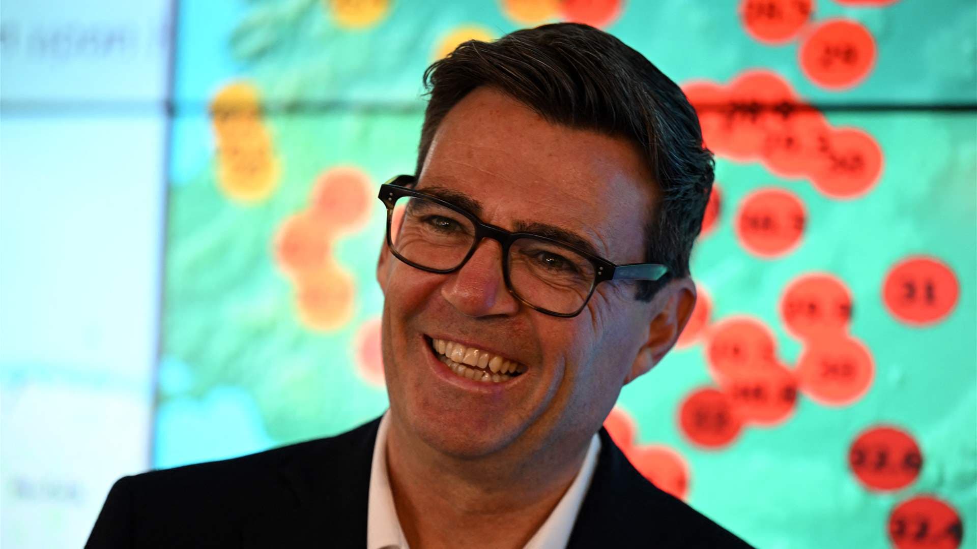 UK PM contacts fake White House official