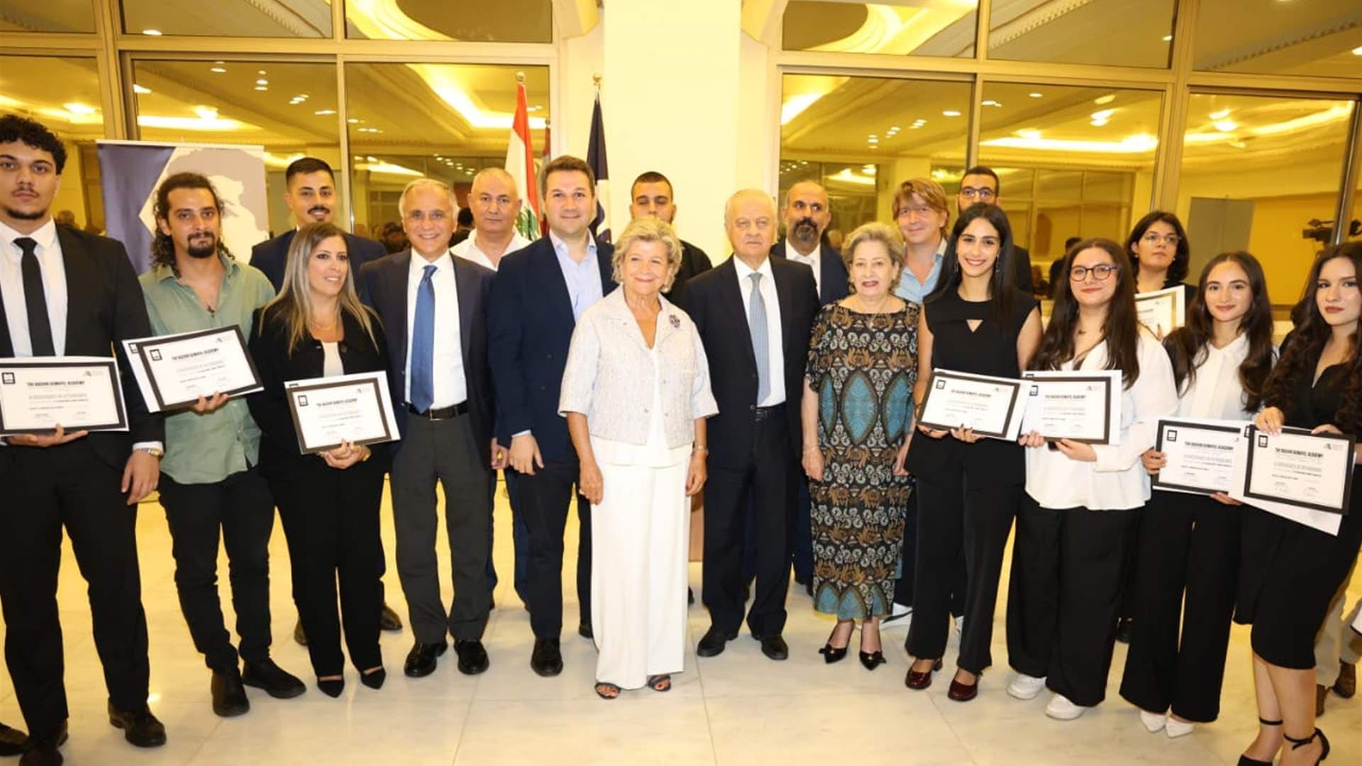 أكاديمية بشير الجميل تخرج دفعتها الثانية عشرة