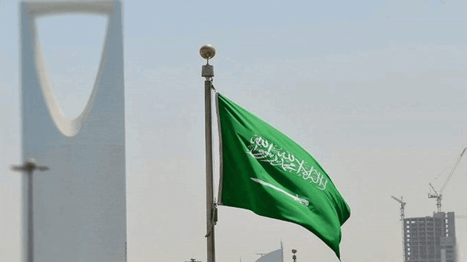 Saudi Arabia restarts Yanbu oil loading