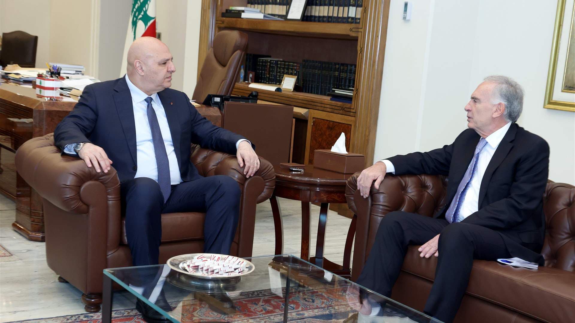 President Aoun reviews developments with Arnou