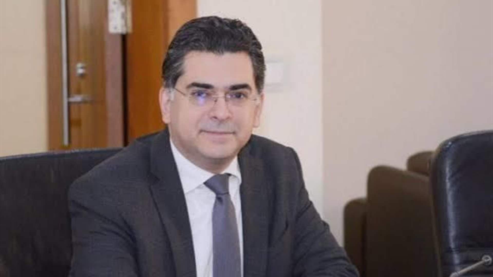وزير الإعلام يُعلن قرب الانتهاء من مشروع تنظيم المؤثرين