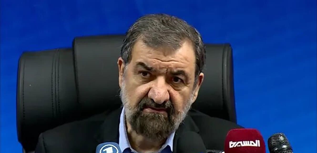 مستشار خامنئي يشترط الإفراج عن الأصول
