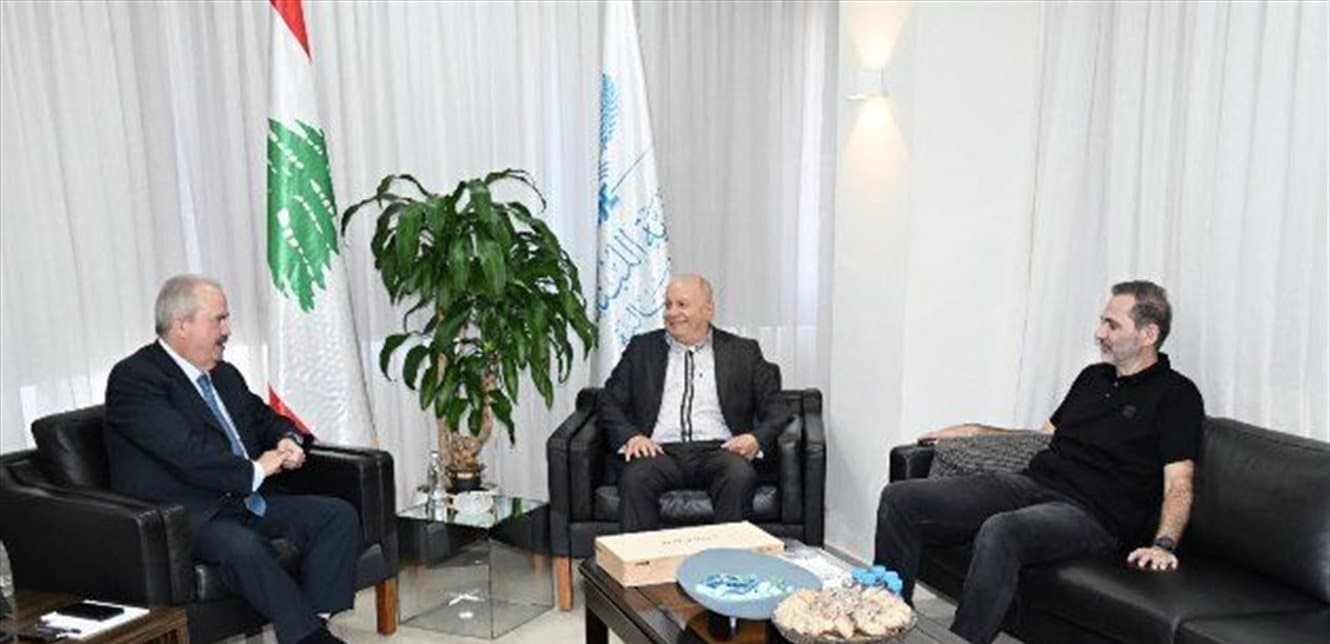 Al-Asmar Calls for Salary Funds