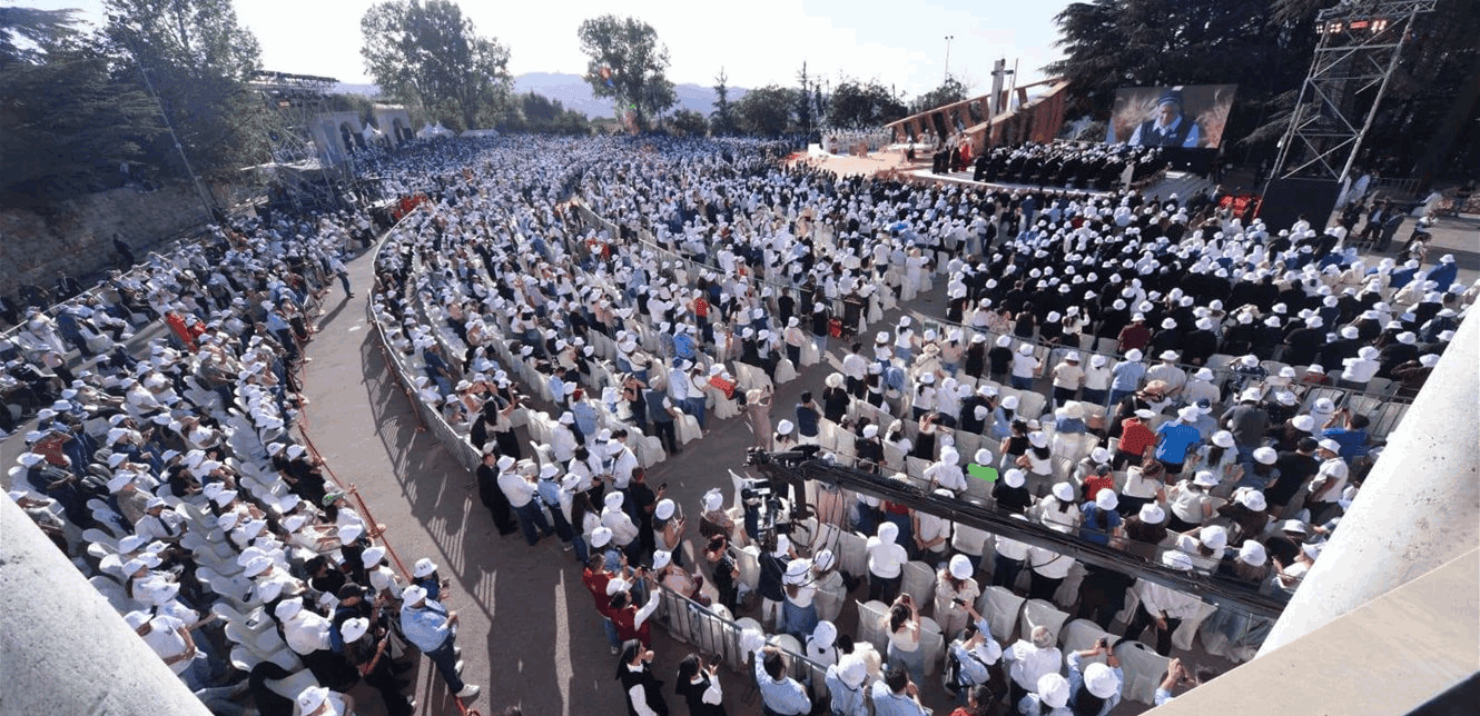 Lebanon celebrates Hawiik with large gathering