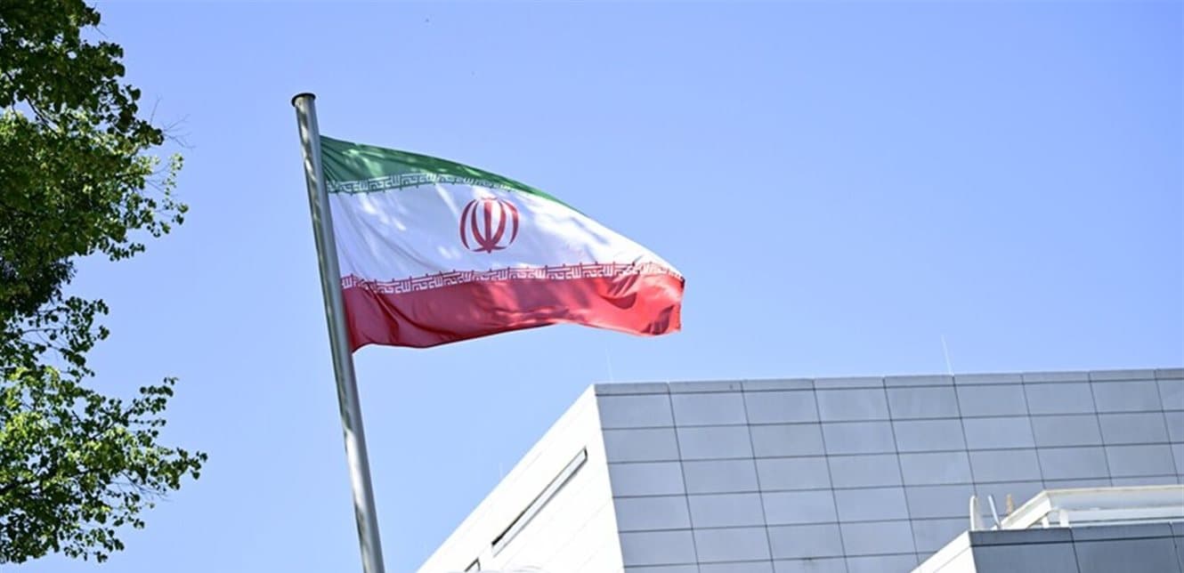إيران تستدعي السفير الفرنسي