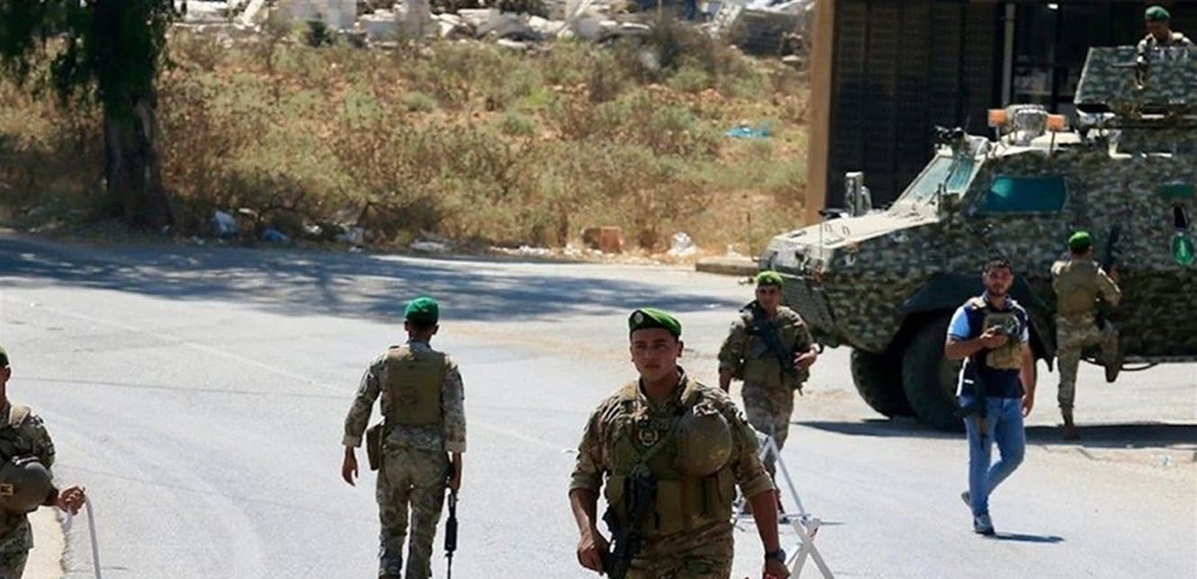 هل تبدأ مرحلة الصدام بعد الكشف عن مخزن السلاح
