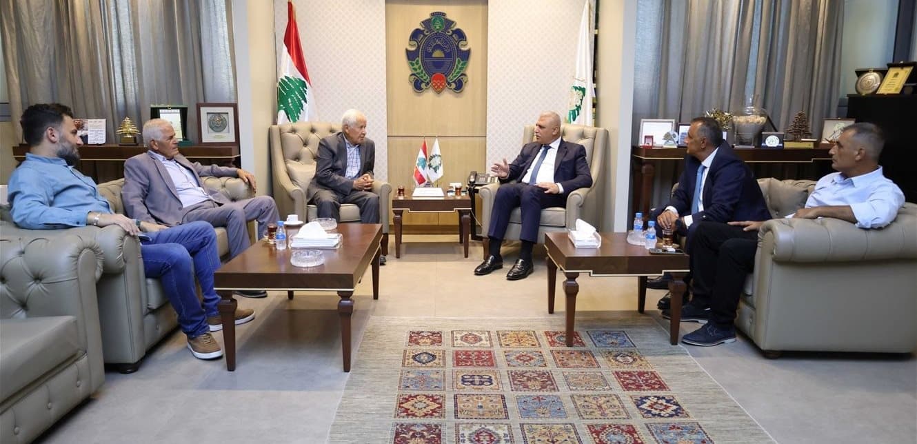 Shaqir reviews Israeli impact with Arqoub Union