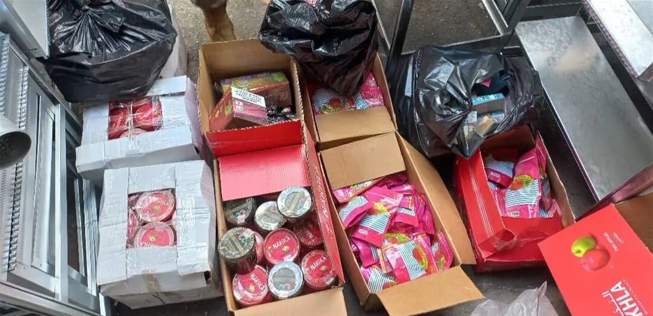 تضبط منتجات تبغ مهربة ومزوّرة في مناطق محددة