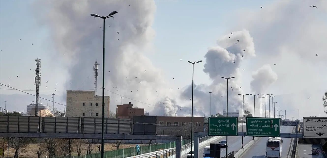 من يحدد الضربة المقبلة لإيران
